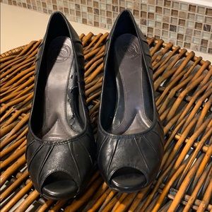 Go to heels!!! You’ll love em!